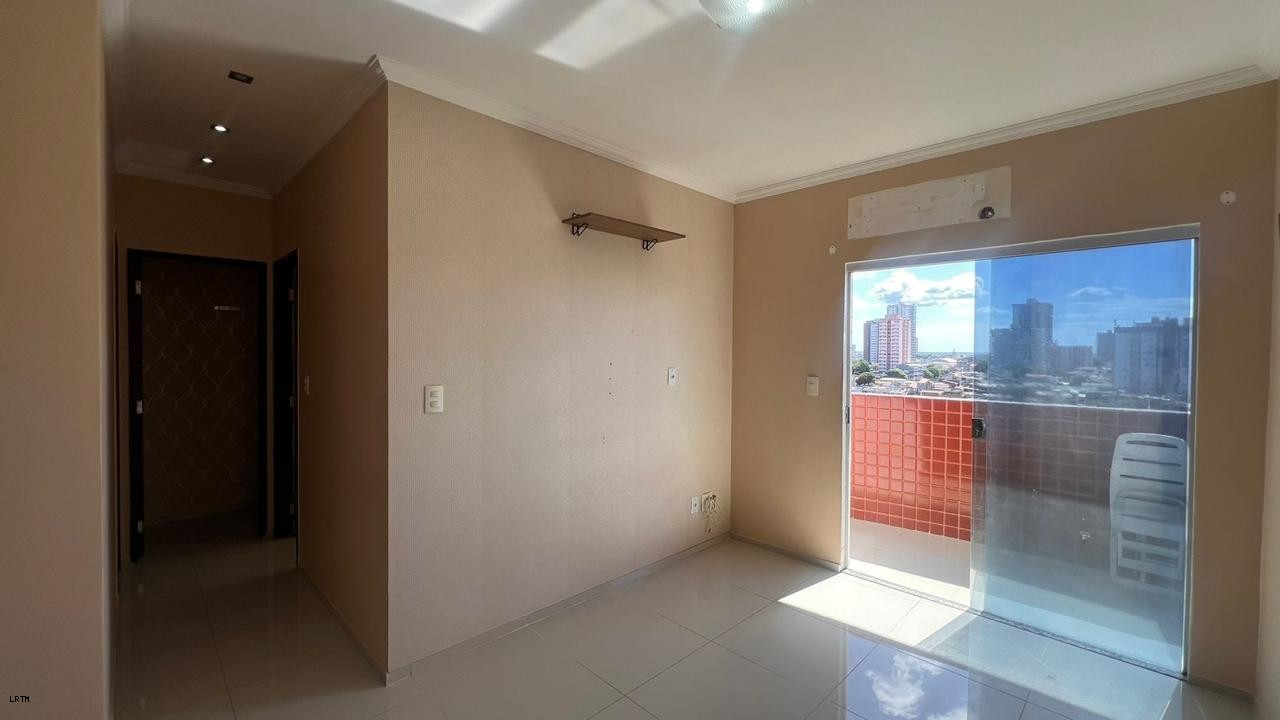 Apartamento à venda com 2 quartos, 55m² - Foto 3